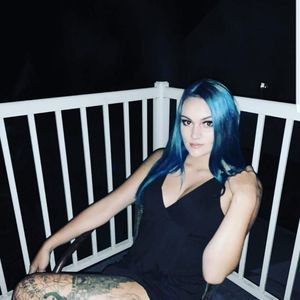 Meet your Posher, Alexandra